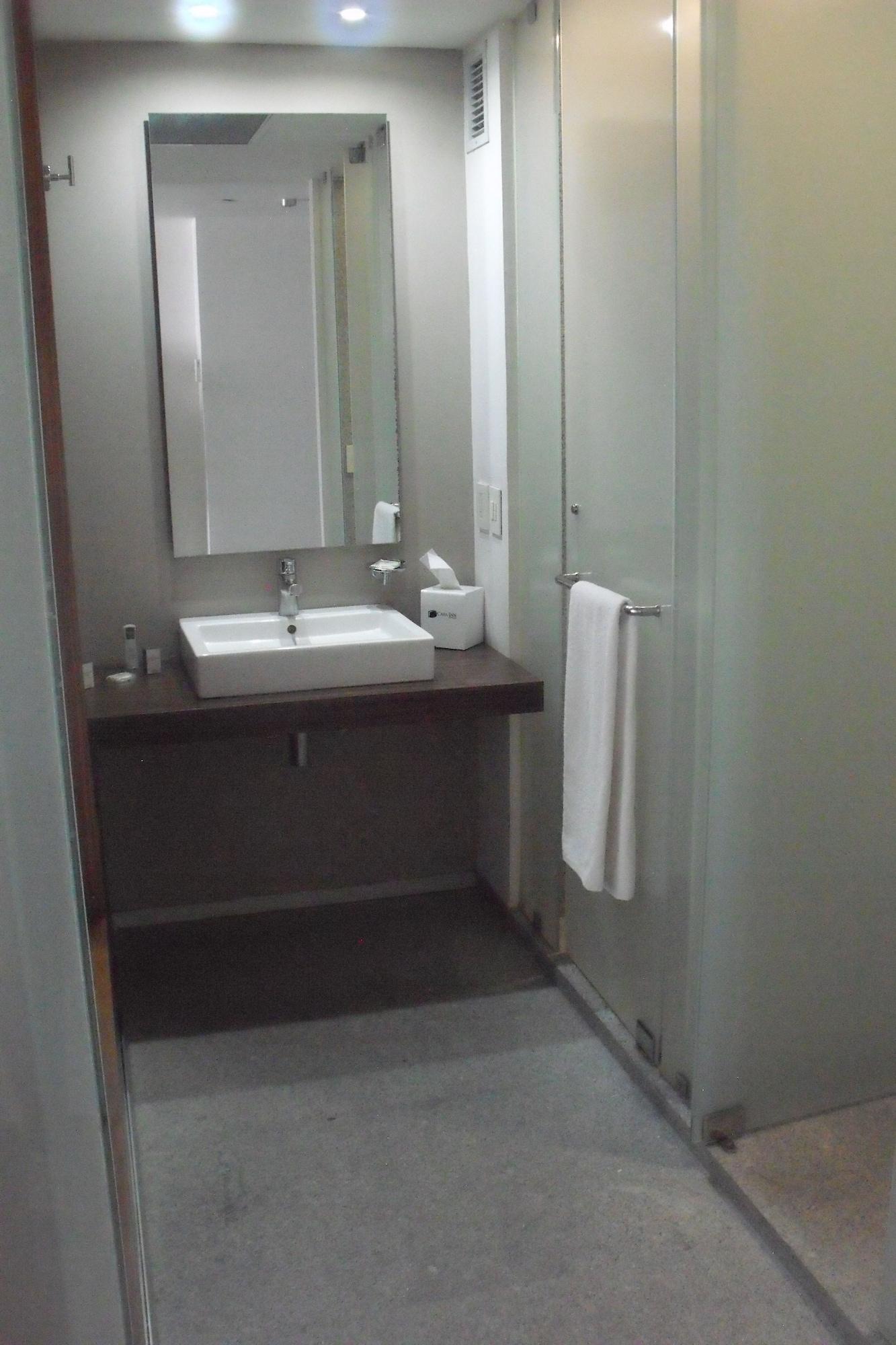 Casa Inn Premium Hotel Queretaro Miranda Extérieur photo A washbasin