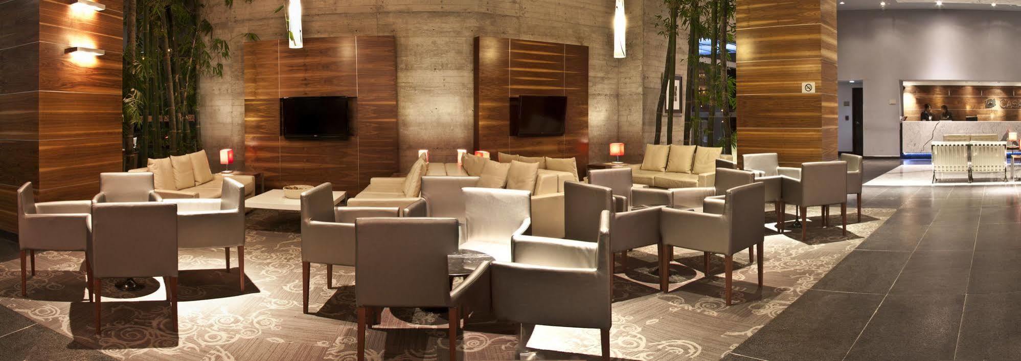 Casa Inn Premium Hotel Queretaro Miranda Extérieur photo The lounge at the airport
